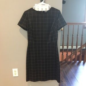 NWT! Plaid work dress